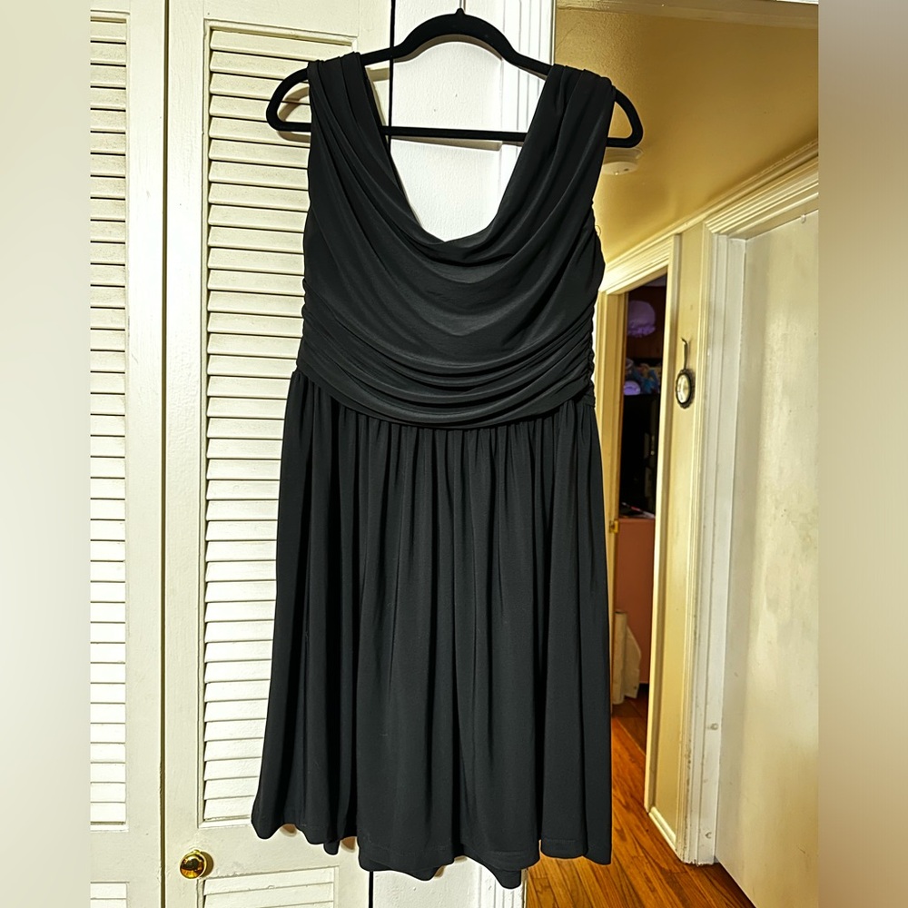 Women’s Black V Neck Dress